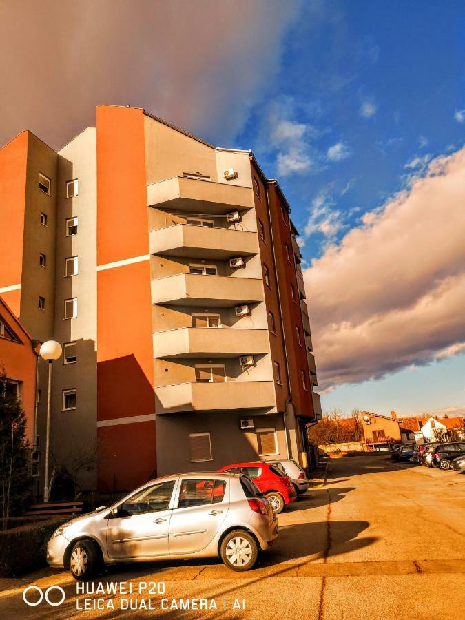 Apartman Kiss Osijek Zewnętrze zdjęcie